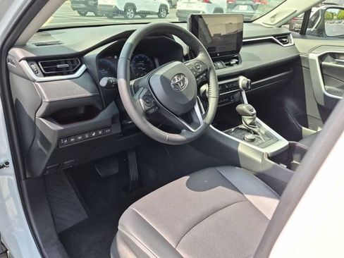 Certified 2025 Toyota RAV4 Limited w/ Advanced Technology Package AWD/4WD image 4