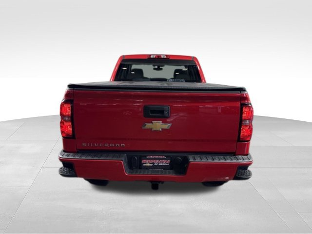Used 2018 Chevrolet Silverado 1500 Custom w/ Custom Value Package AWD/4WD image 8