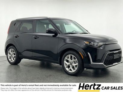 Used 2025 Kia Soul LX w/ LX Technology Package