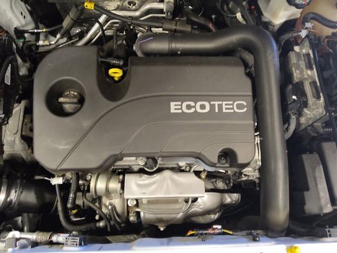 Used 2022 Chevrolet Equinox LS w/ LS Convenience Package image 30