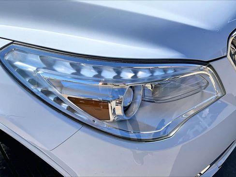 Used 2017 Buick Enclave Leather image 26