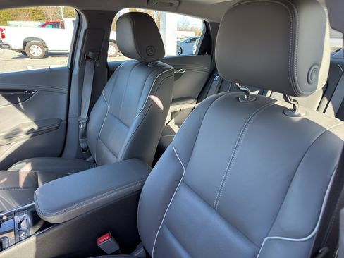 Used 2015 Chevrolet Impala LTZ image 7