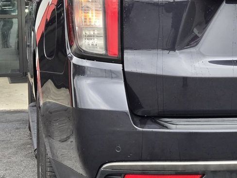 Used 2022 Chevrolet Tahoe Z71 image 9