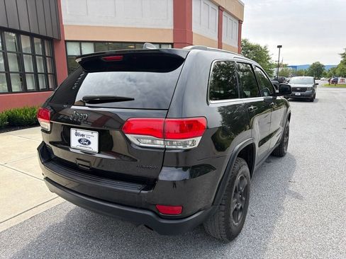 Used 2016 Jeep Grand Cherokee Laredo w/ Quick Order Package 23E AWD/4WD image 7