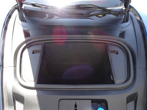 Used 2022 Porsche Taycan 4 Cross Turismo image 22