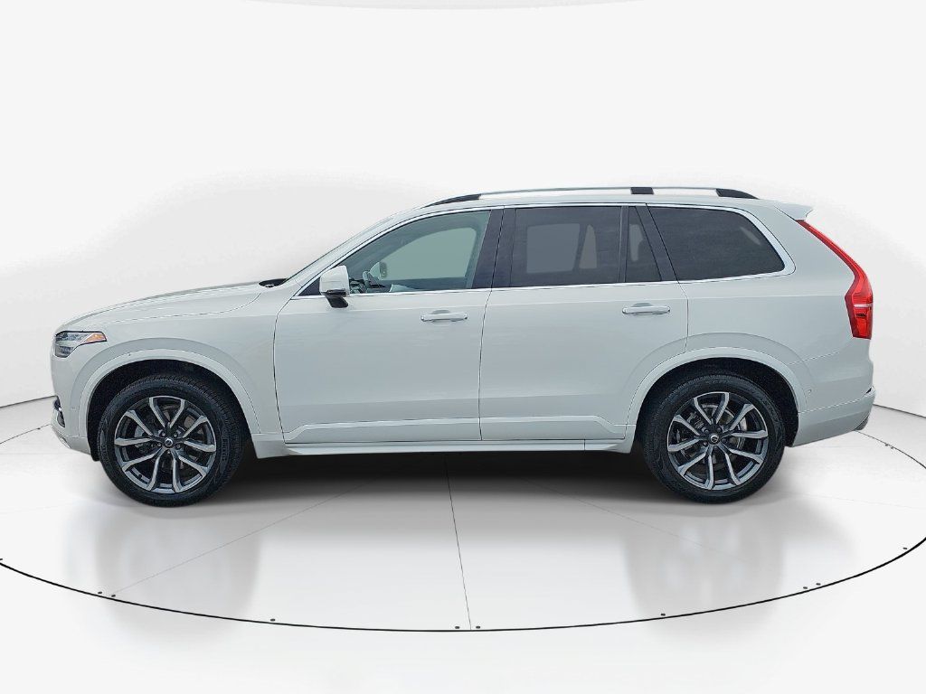Used 2018 Volvo XC90 T6 Momentum w/ Convenience Package AWD/4WD image 10