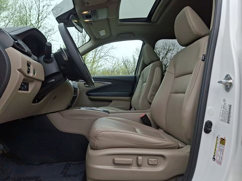 Used 2020 Honda Ridgeline RTL image 13