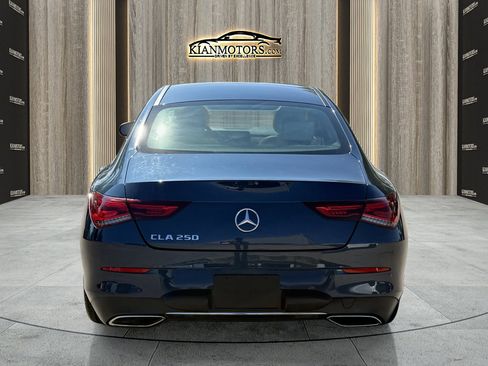 Used 2022 Mercedes-Benz CLA 250 image 5
