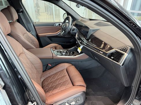 New 2026 BMW X5 xDrive40i w/ M Sport Package image 14
