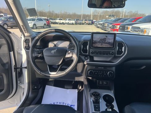 Used 2023 Ford Bronco Sport Outer Banks w/ Tech Package image 16