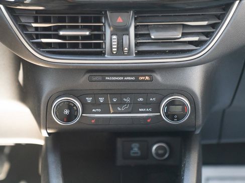Used 2020 Ford Escape SE AWD/4WD image 29