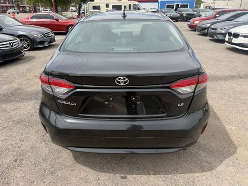 Used 2022 Toyota Corolla LE FWD image 6