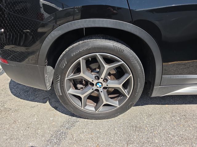 Used 2017 BMW X1 xDrive28i AWD/4WD image 6