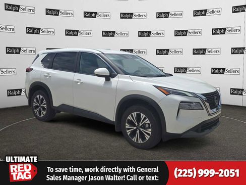 Used 2023 Nissan Rogue SV image 1