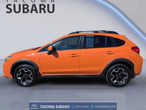 Used 2014 Subaru Crosstrek 2.0i Limited w/ Popular Package #2 AWD/4WD image 2