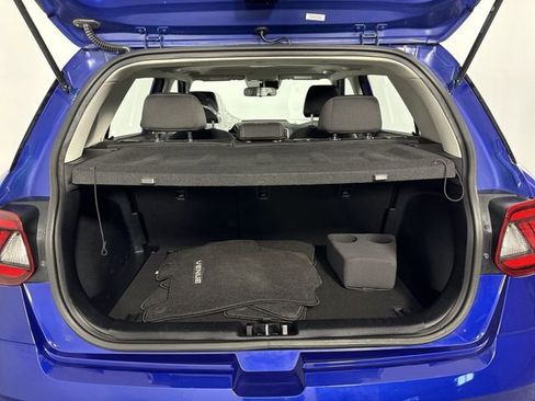 Used 2022 Hyundai Venue SEL w/ Cargo Package image 30