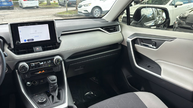 Used 2025 Toyota RAV4 XLE w/ Convenience Package AWD/4WD image 15