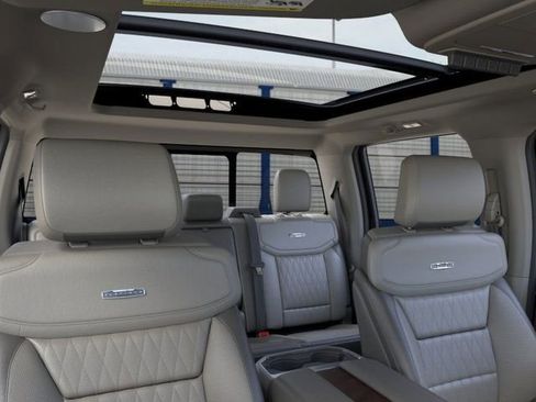 New 2026 Ford F450 Platinum image 22