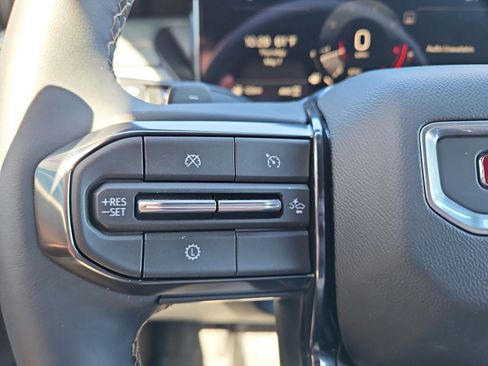 New 2026 GMC Acadia AT4 AWD/4WD image 12