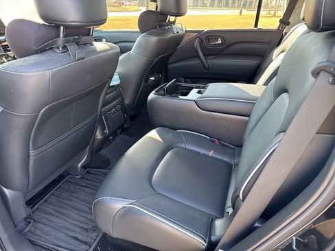 Used 2022 INFINITI QX80 Premium Select w/ Cargo Package image 10
