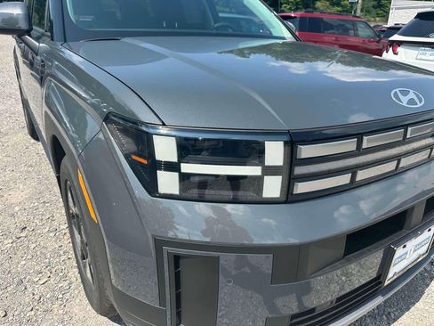 New 2024 Hyundai Santa Fe SEL image 7