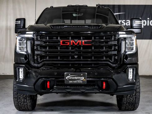 Used 2020 GMC Sierra 3500 AT4 w/ AT4 Premium Package image 3