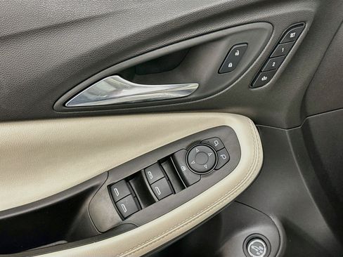 Used 2024 Buick Encore GX Avenir w/ Avenir Technology Package FWD image 15