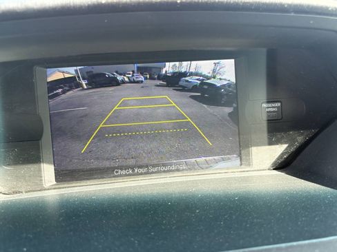 Used 2017 Honda Odyssey SE image 16