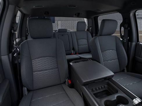 New 2026 RAM 2500 Big Horn AWD/4WD image 16