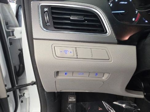 Used 2017 Hyundai Sonata ECO FWD image 14