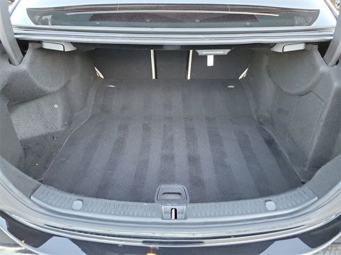 Used 2020 Mercedes-Benz E 350 Sedan image 12