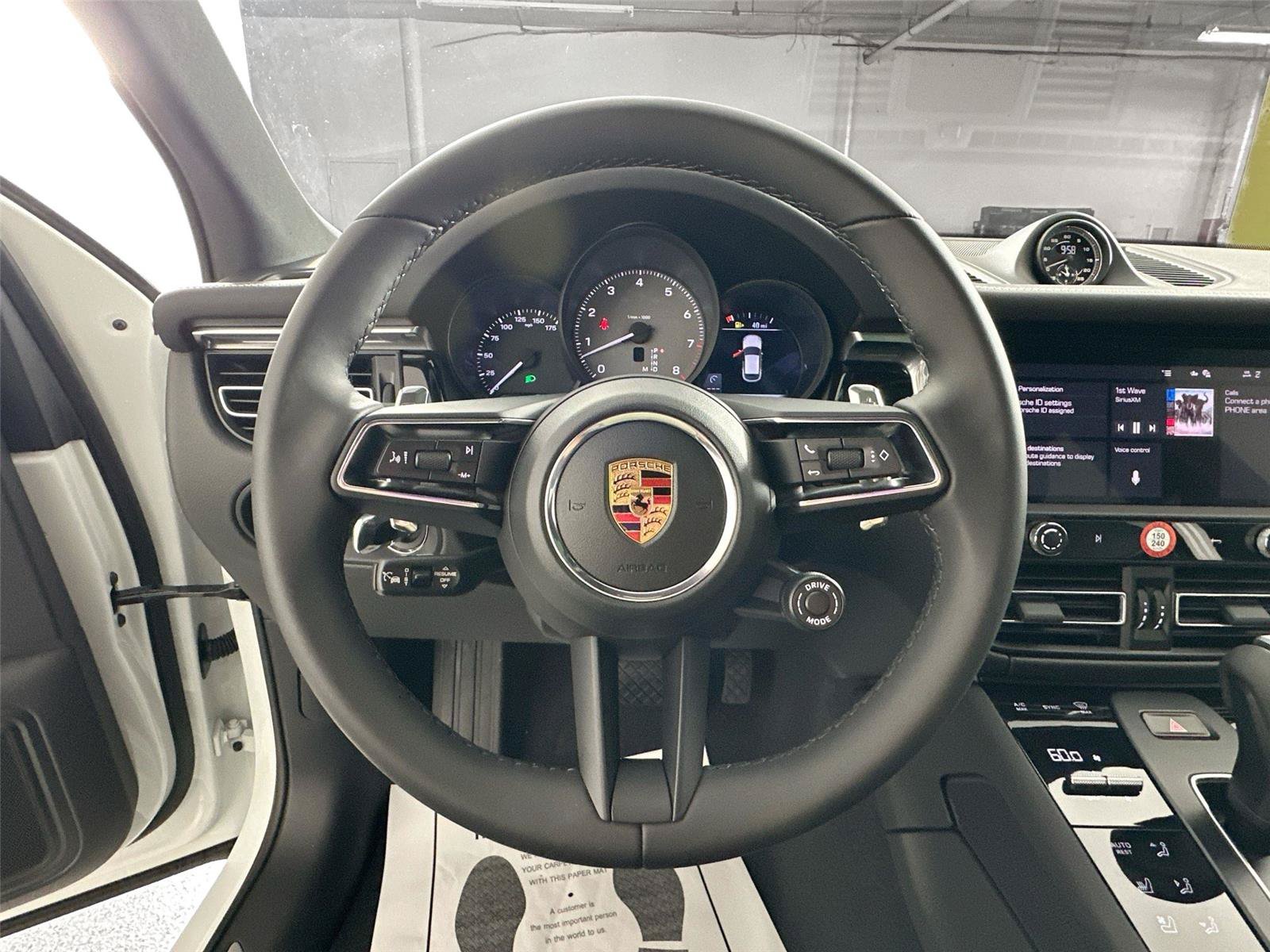 Used 2026 Porsche Macan Turbo Electric AWD/4WD image 20