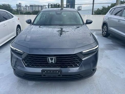Used 2025 Honda Accord LX image 8