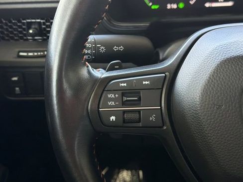 Certified 2025 Honda CR-V Sport-L image 29