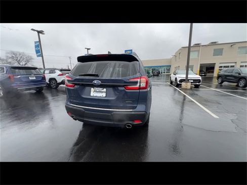 Used 2024 Subaru Ascent Onyx Edition image 7