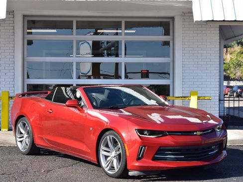 Used 2016 Chevrolet Camaro LT w/ RS Package image 8