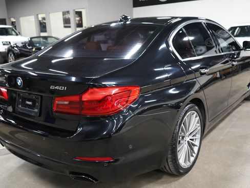 Used 2017 BMW 540i RWD image 5