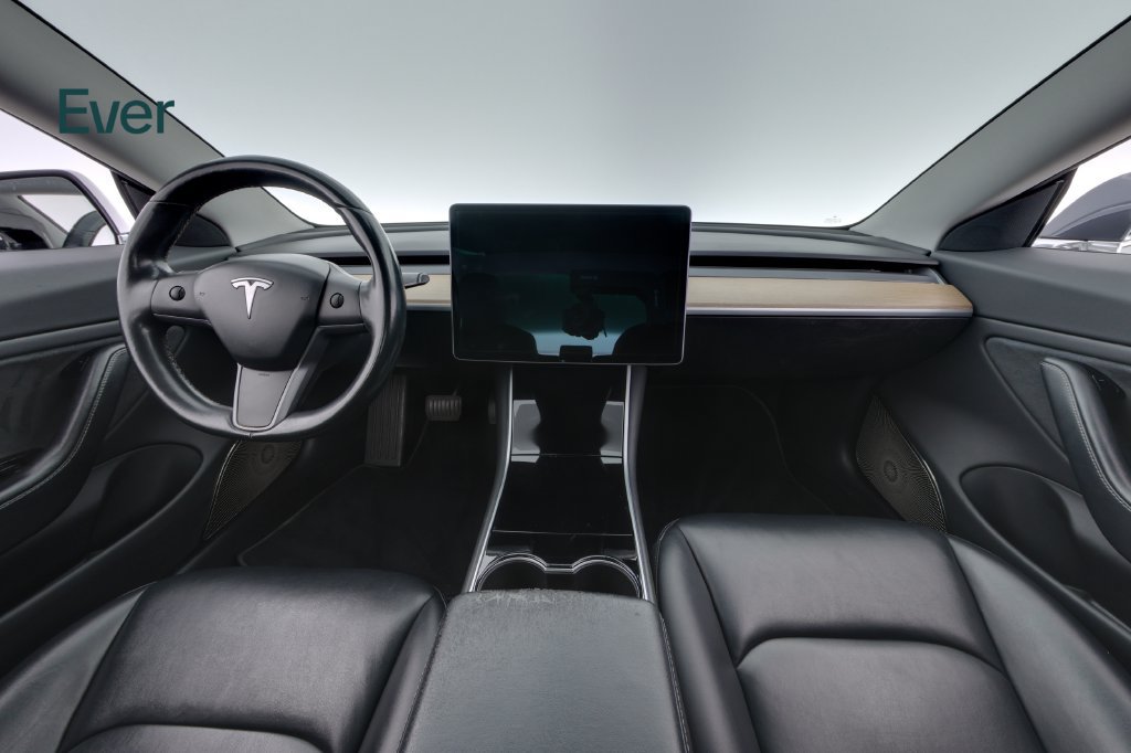 Used 2018 Tesla Model 3 Mid Range RWD image 26