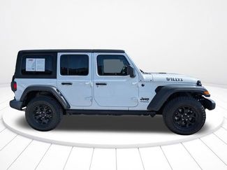 Used 2022 Jeep Wrangler Unlimited Sport video 3