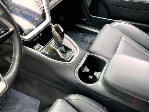 Certified 2024 Subaru Outback Limited AWD/4WD image 17