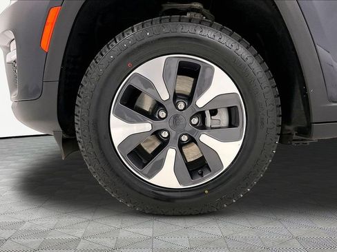 Used 2022 Jeep Grand Cherokee Limited 4xe image 26