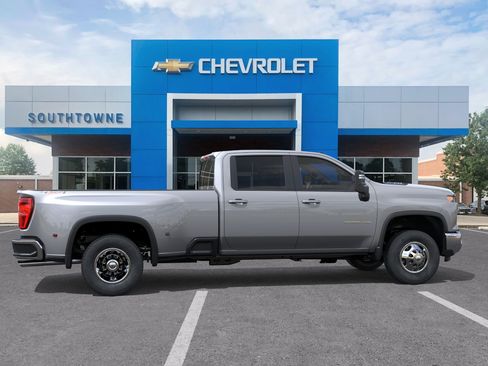 New 2026 Chevrolet Silverado 3500 LT AWD/4WD image 29