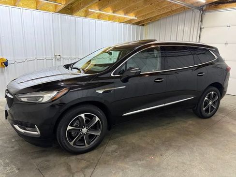 Used 2021 Buick Enclave Essence w/ Sun And Navigation Package AWD/4WD image 4