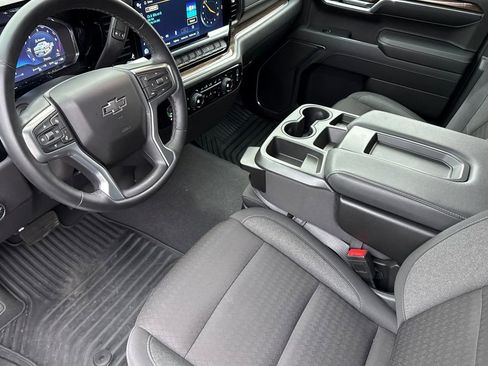 Used 2023 Chevrolet Silverado 1500 RST w/ LPO, Dark Essentials Package image 5