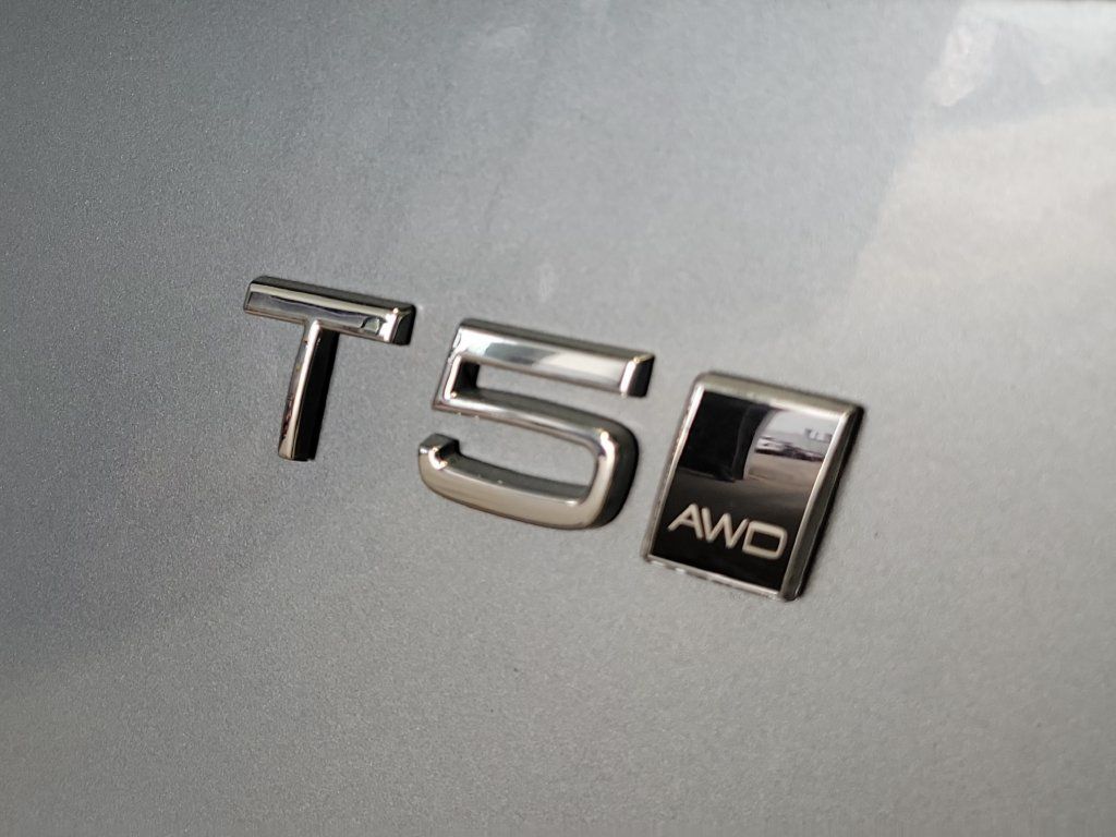 Used 2020 Volvo XC90 T5 Momentum w/ Protection Package Premier AWD/4WD image 40