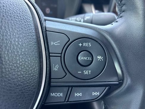 Used 2022 Toyota Corolla SE FWD image 16