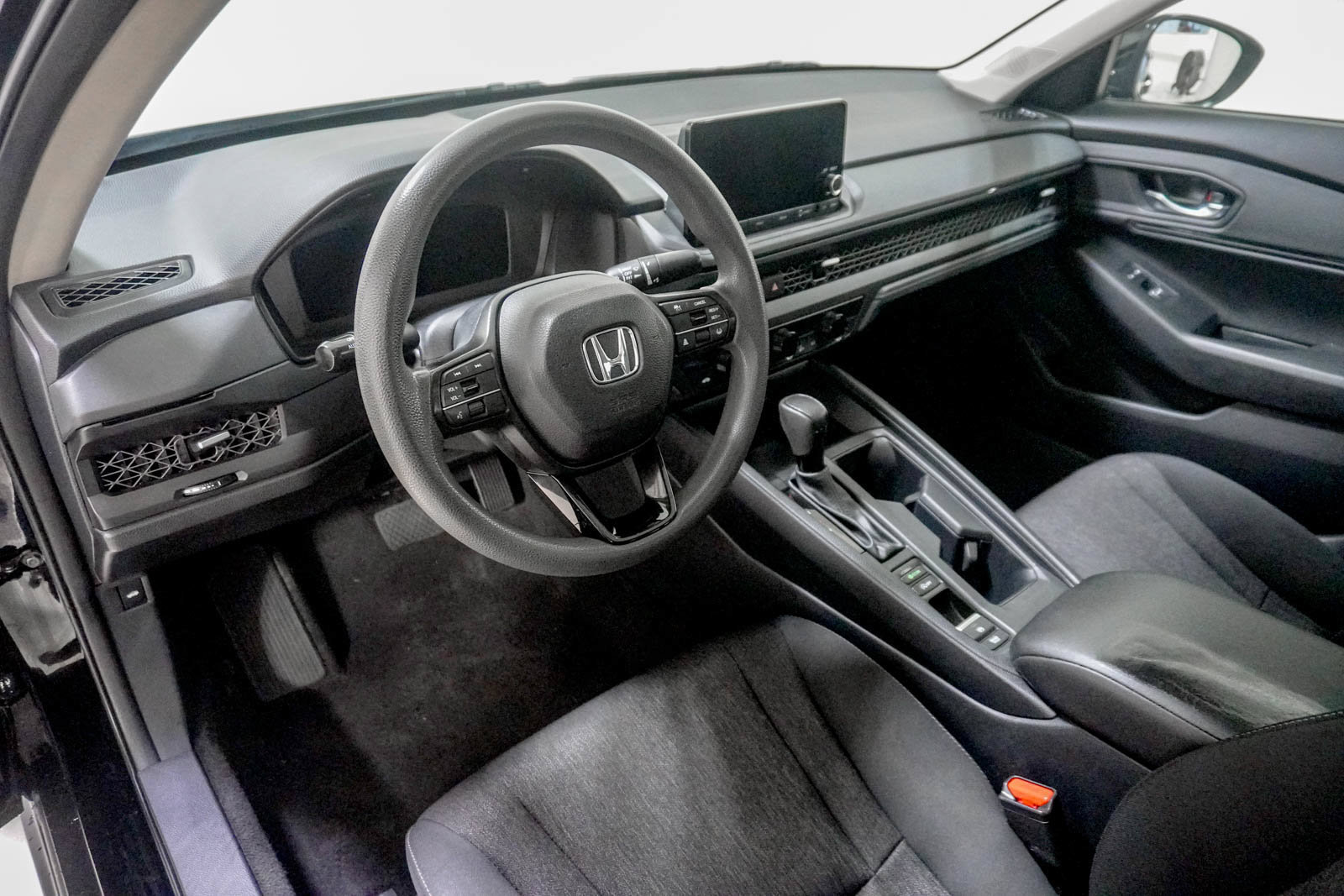 Used 2023 Honda Accord EX image 21