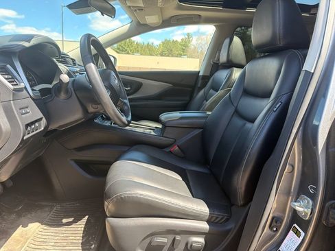 Used 2023 Nissan Murano SV AWD/4WD image 15