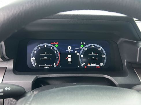 Certified 2024 Toyota Tacoma TRD Off-Road image 14