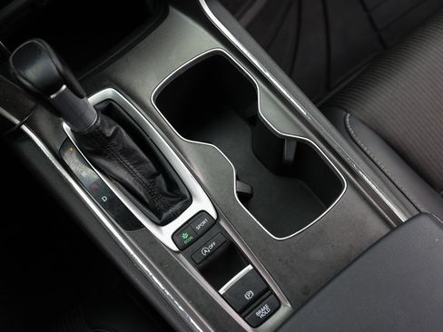 Used 2021 Honda Accord Sport image 39